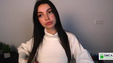 Alexia online show from November 1, 1:59 pm