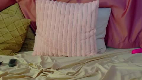 LEXXY online show from June 5, 5:11 am