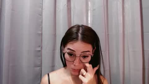 lexibabe_ online show from June 10, 6:45 am