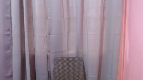 lexibabe_ online show from August 2, 5:43 am