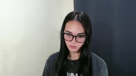 lexibabe_ online show from March 8, 5:22 am