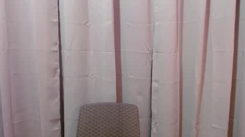 lexibabe_ online show from June 19, 9:35 am