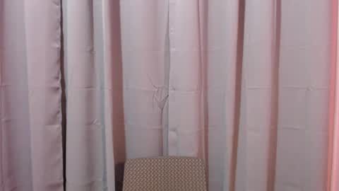 lexibabe_ online show from July 28, 11:17 am