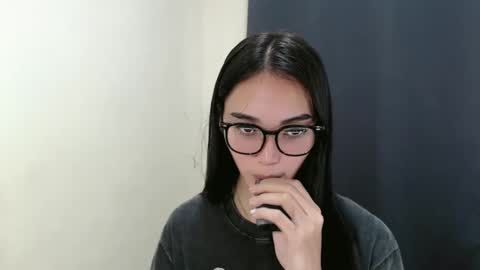 lexibabe_ online show from March 7, 5:58 am