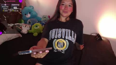 Lexie Thompson   8pm  0000am -5 online show from January 19, 2:19 am