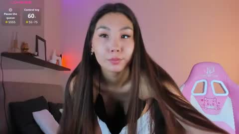 Lexie  dont forget to thumbs up me  online show from July 24, 2:42 am