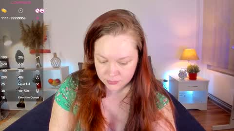 Lexi online show from December 8, 7:43 pm