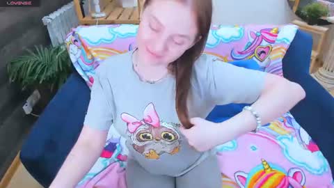 Lexi online show from June 15, 6:35 am