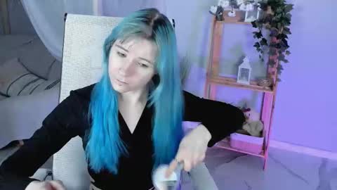 Snapshot of lexiwenford chatting on October 16, 2:58 am Lexi Wenford NO NUDE GODDESS online show from October 16, 2:58 am