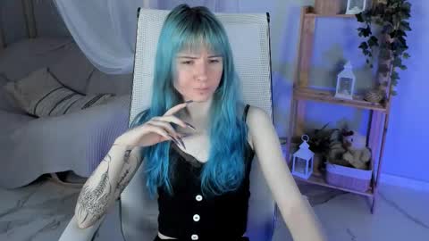 Snapshot of lexiwenford chatting on October 17, 2:59 am Lexi Wenford NO NUDE GODDESS online show from October 17, 2:59 am