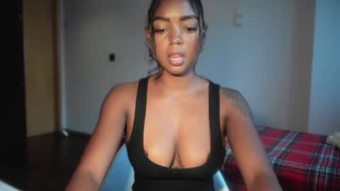 LEXY - Independent account online show from July 9, 12:40 pm