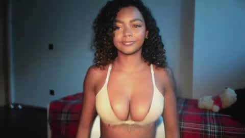LEXY - Independent account online show from June 30, 2:05 pm