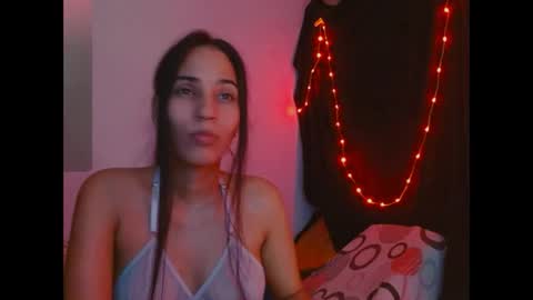 L I A  online show from June 9, 5:29 am