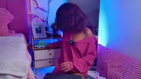lexyskye online show from June 30, 6:57 am