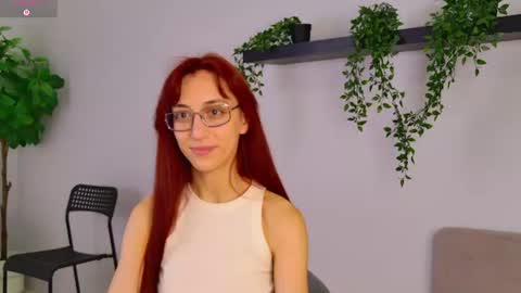 leyaatwood online show from August 7, 4:14 pm