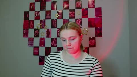 Leyla online show from November 20, 9:43 am