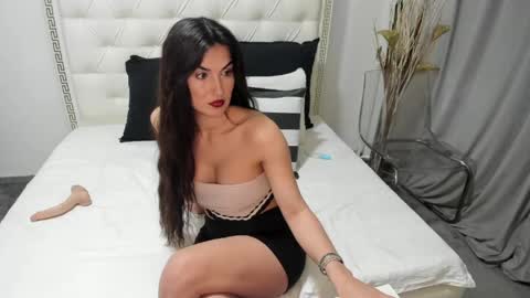Leyla online show from May 24, 4:44 am