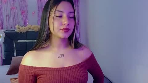 Snapshot of lia_14_ chatting on October 16, 6:32 pm Lia online show from October 16, 6:32 pm