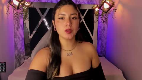 Snapshot of lia_14_ chatting on January 2, 11:09 am Lia online show from January 2, 11:09 am