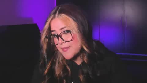 Lia  online show from April 10, 5:08 pm