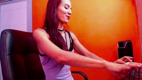 LIA online show from November 27, 10:01 pm