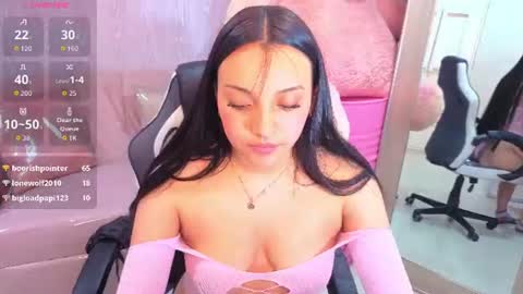 lia_harper_t online show from July 10, 7:42 am