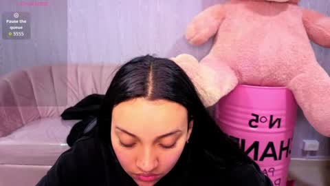 lia_harper_t online show from July 17, 3:11 am