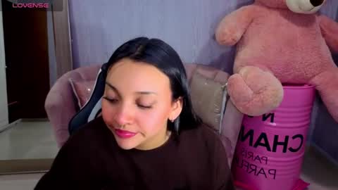 lia_harper_t online show from June 27, 3:07 am