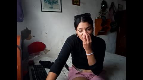 Lia online show from February 28, 8:50 pm