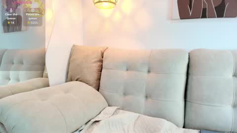 LIA JONSON  online show from November 12, 3:21 pm