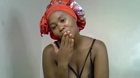 lia online show from September 14, 10:07 pm