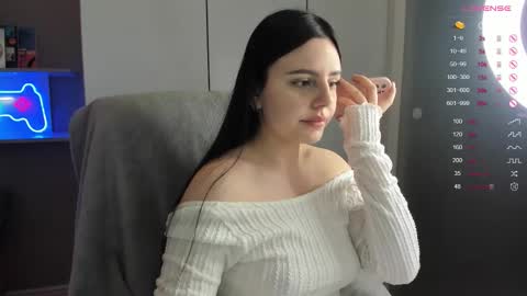 Lia online show from November 24, 8:38 am