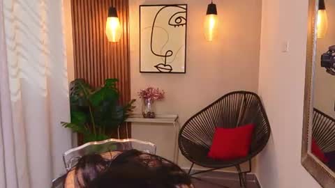 LIA online show from June 12, 6:49 pm
