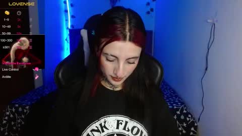 lia spicy   ig online show from December 5, 2:51 pm