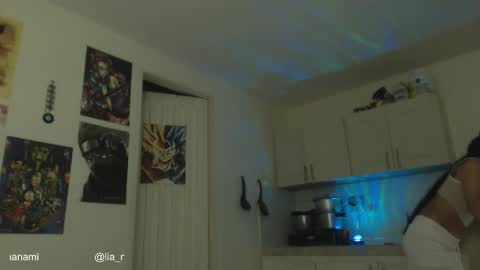 Snapshot of lia_nanami chatting on October 11, 12:37 am Lia  online show from October 11, 12:37 am