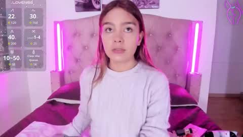 Lia  online show from January 17, 11:18 am