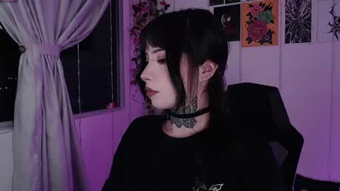 Liaa  online show from August 7, 2:51 am