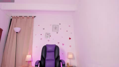 liaa moretzz online show from April 29, 2:37 am