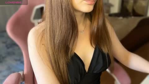 Lia online show from May 19, 5:36 am