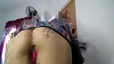 Lia online show from May 28, 8:40 pm
