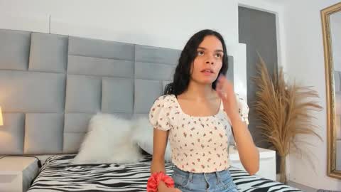  Liah  online show from October 13, 1:58 pm