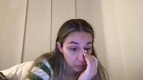 Amy online show from March 5, 1:34 am