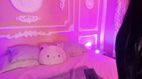 Lia lovet online show from April 30, 7:52 pm