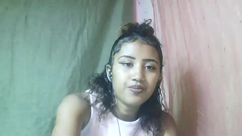 Liana9794 online show from May 27, 8:22 am