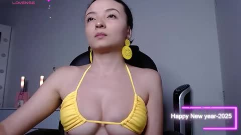 Snapshot of lianna_hot chatting on January 2, 11:16 pm --- buy my content naughty in my bio- online show from January 2, 11:16 pm