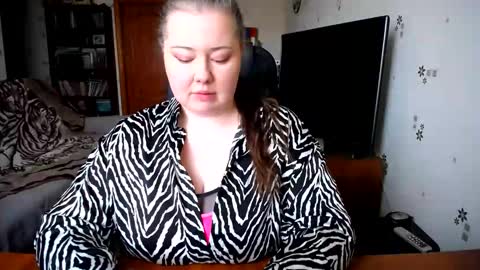 liaorgel online show from March 10, 7:55 am