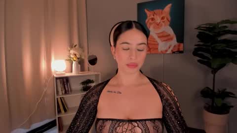 Lia online show from October 20, 12:30 pm