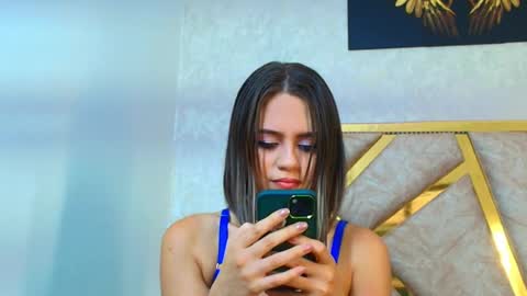 Snapshot of liaruso chatting on January 12, 9:51 pm liaross online show from January 12, 9:51 pm