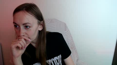 Lia online show from July 4, 12:56 pm