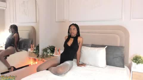 liastarkk online show from April 28, 1:26 pm